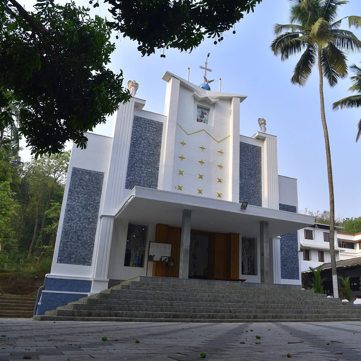 St. George Syro Malabar Church, Chully